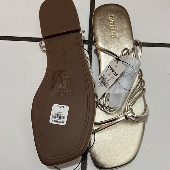 Express Strappy Tie-Up Sandals - Picture 5 of 6